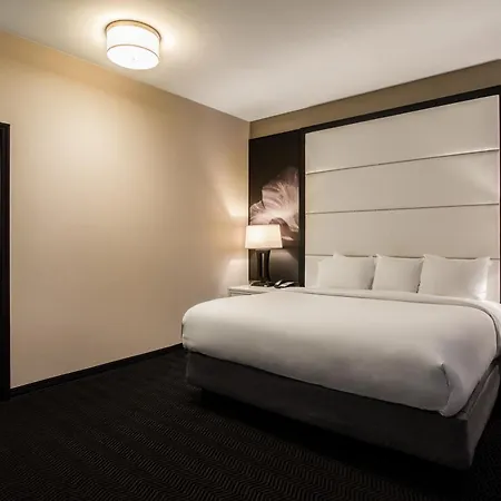 Tryp By Wyndham Savannah-2