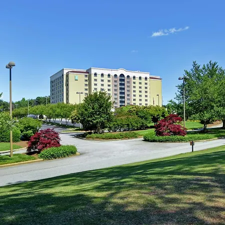 Embassy Suites Greenville Golf Resort & Conference Center-3