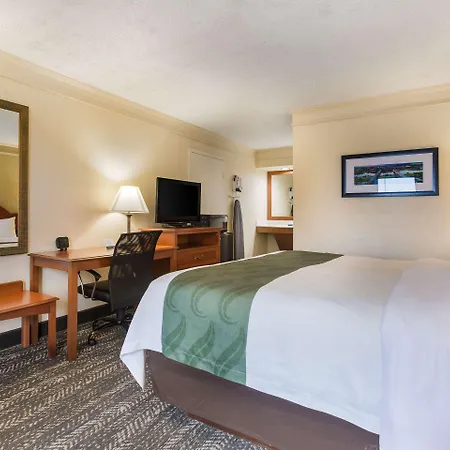 Quality Inn - Hamilton Place-2
