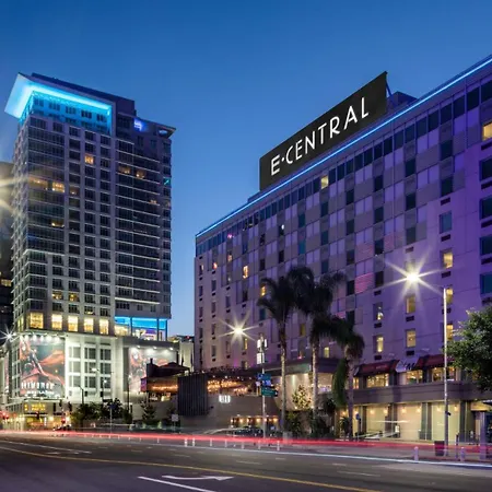 E Central Hotel Downtown Los Angeles-3