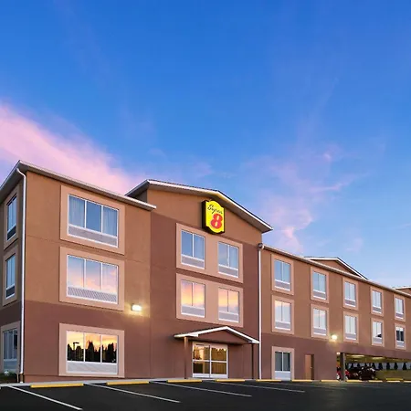 Super 8 By Wyndham Hershey Chocolate Avenue-2