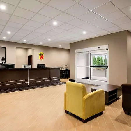 Super 8 By Wyndham Hershey Chocolate Avenue-3