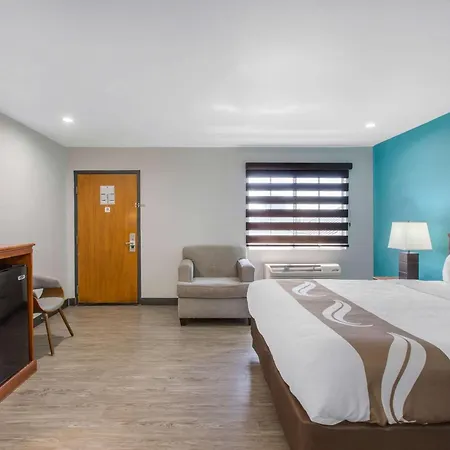 Quality Inn Near Hollywood Walk Of Fame-3