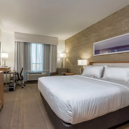 Holiday Inn San Marcos Convention Center By Ihg-3