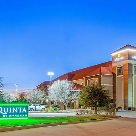 La Quinta By Wyndham Eastland-2
