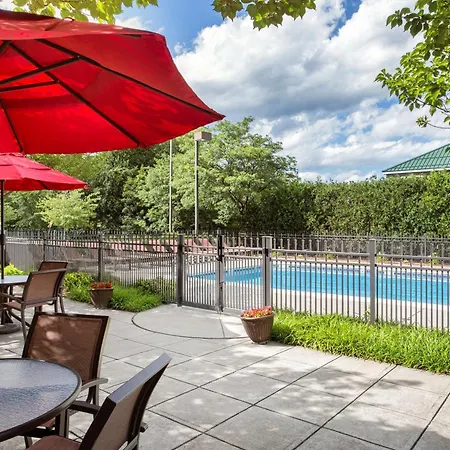Hampton Inn Middletown-3