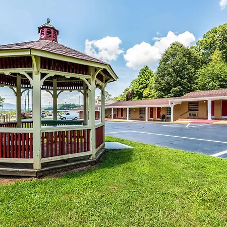 Americas Best Value Inn Franklin-2
