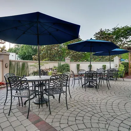Hampton Inn & Suites Mooresville-2