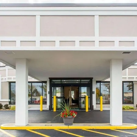 Quality Inn Geneseo-2