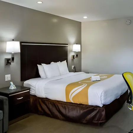 Bay Area Inn & Suites-2