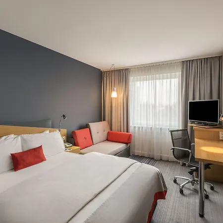Holiday Inn Express Cologne Muelheim By Ihg-2