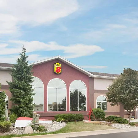 Super 8 By Wyndham West Branch-2