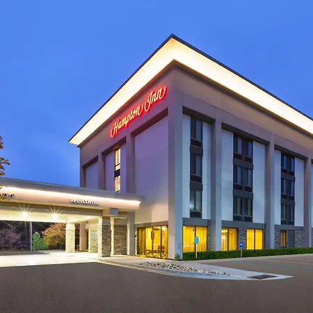 Hampton Inn Traverse City-3