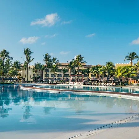 Iberostar Waves Bahia-2