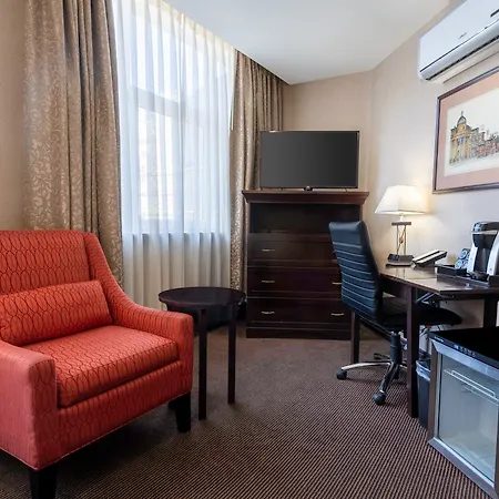 Ramada Limited Downtown Vancouver-2