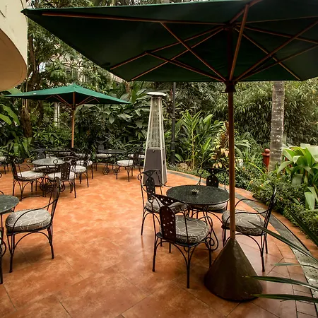 Nairobi Serena Hotel-2