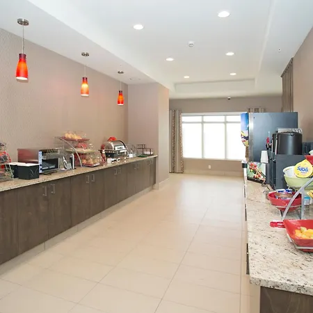 Wingate By Wyndham Calgary Airport-3