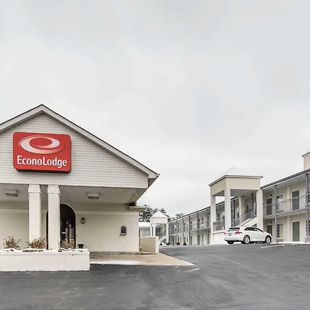 Econo Lodge-2