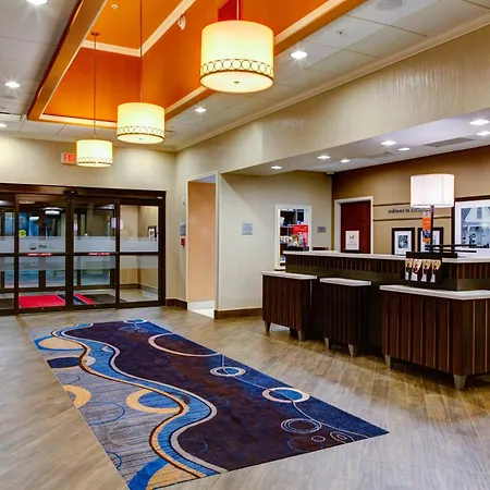 Hampton Inn And Suites Columbus, Ms-2
