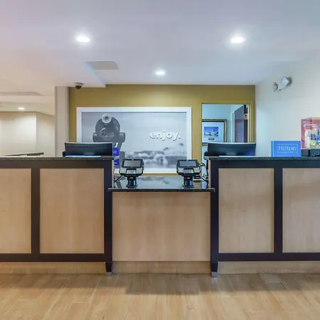 Hampton Inn Groton/Mystic-3