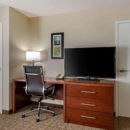 Comfort Inn & Suites Northern Kentucky-3