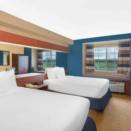 Microtel Inn & Suites By Wyndham Starkville-2