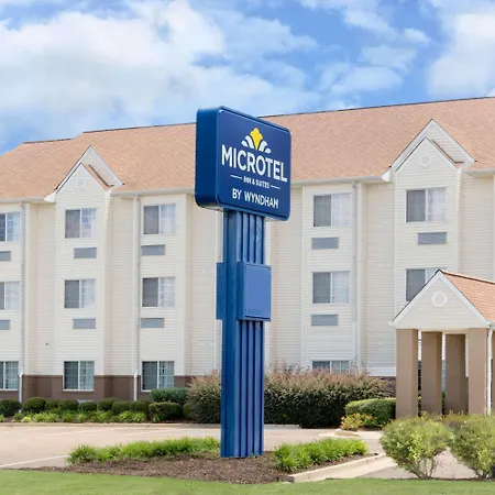 Microtel Inn & Suites By Wyndham Starkville-3