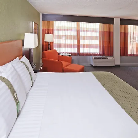 Holiday Inn Tulsa City Center-3