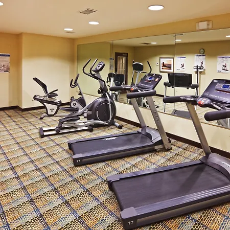 Holiday Inn Express Hotel And Suites Okmulgee-2