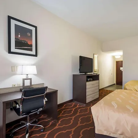 Quality Inn & Suites Huntsville Research Park Area-3