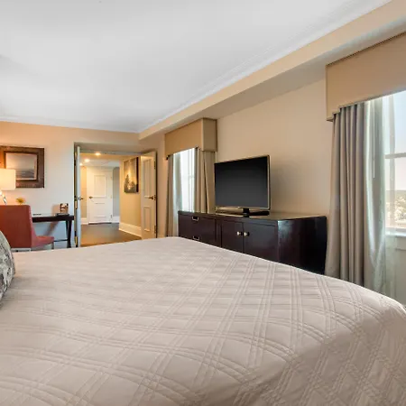 Omni Providence-2