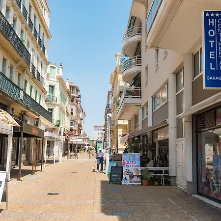 Mercure Saint Raphael Centre Plage-2