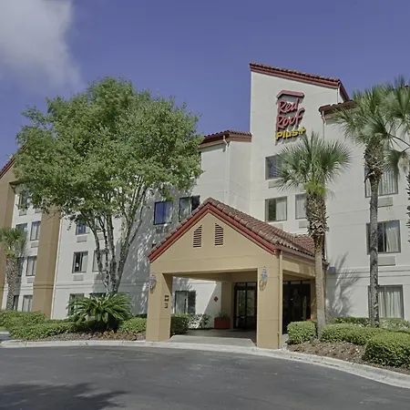 Red Roof Inn Plus + Gainesville-2