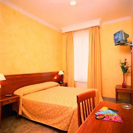 Hotel Kriss-2