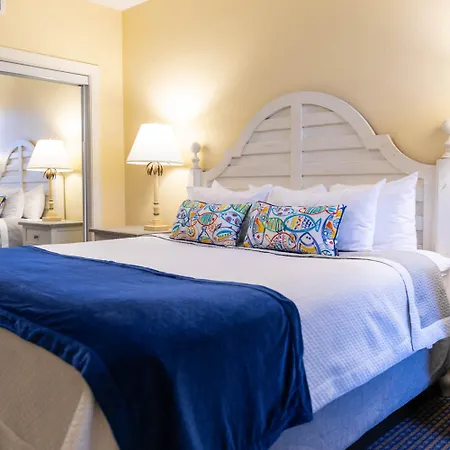 Pink Shell Beach Resort & Marina-2