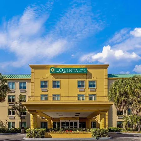 La Quinta By Wyndham Miami Cutler Bay-2