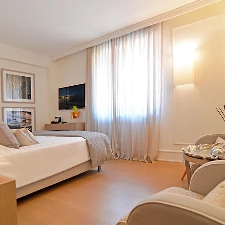 Eight Hotel Paraggi-2