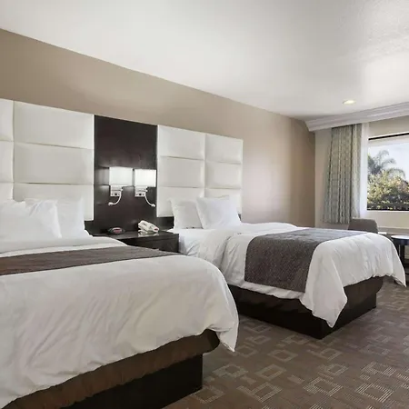 Days Inn By Wyndham Downey-3