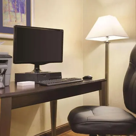 Park Inn By Radisson Albany-2
