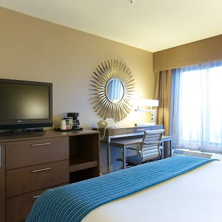 Holiday Inn Express Fargo - West Acres By Ihg-2