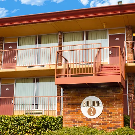 Red Lion Inn & Suites Branson-3