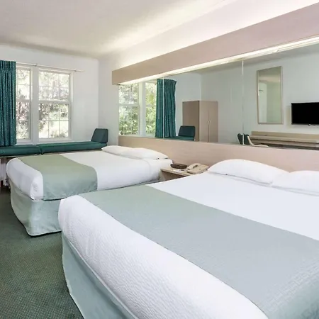 Microtel Inn By Wyndham Athens-2