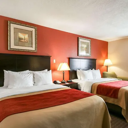 Quality Inn Kingsville Hwy 77-3