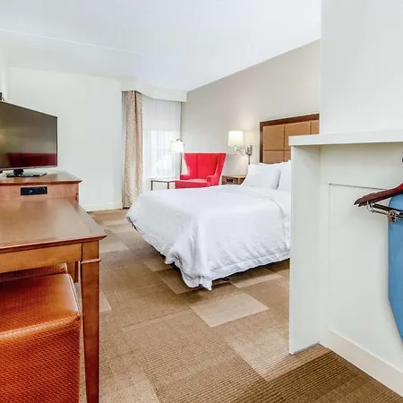 Hampton Inn & Suites Bethlehem-2