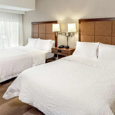 Hampton Inn & Suites Bethlehem-3