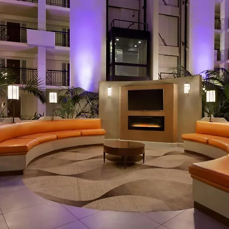 Embassy Suites By Hilton Piscataway Somerset-3