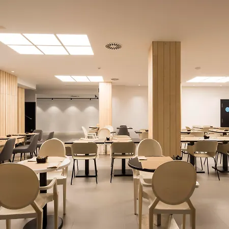 Hotel Airiños 3*-3
