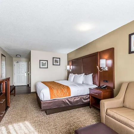 Comfort Inn & Suites Dayton North-3