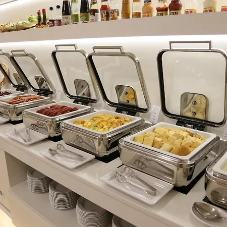 Astoria Hotel & Medical Spa-2