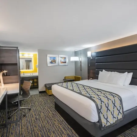 Baymont By Wyndham Murfreesboro-2